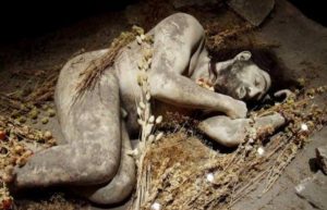 Restos de efedra en enterramiento Neandertal en la Cueva de Shanidar, Irán, del 60000 a.C